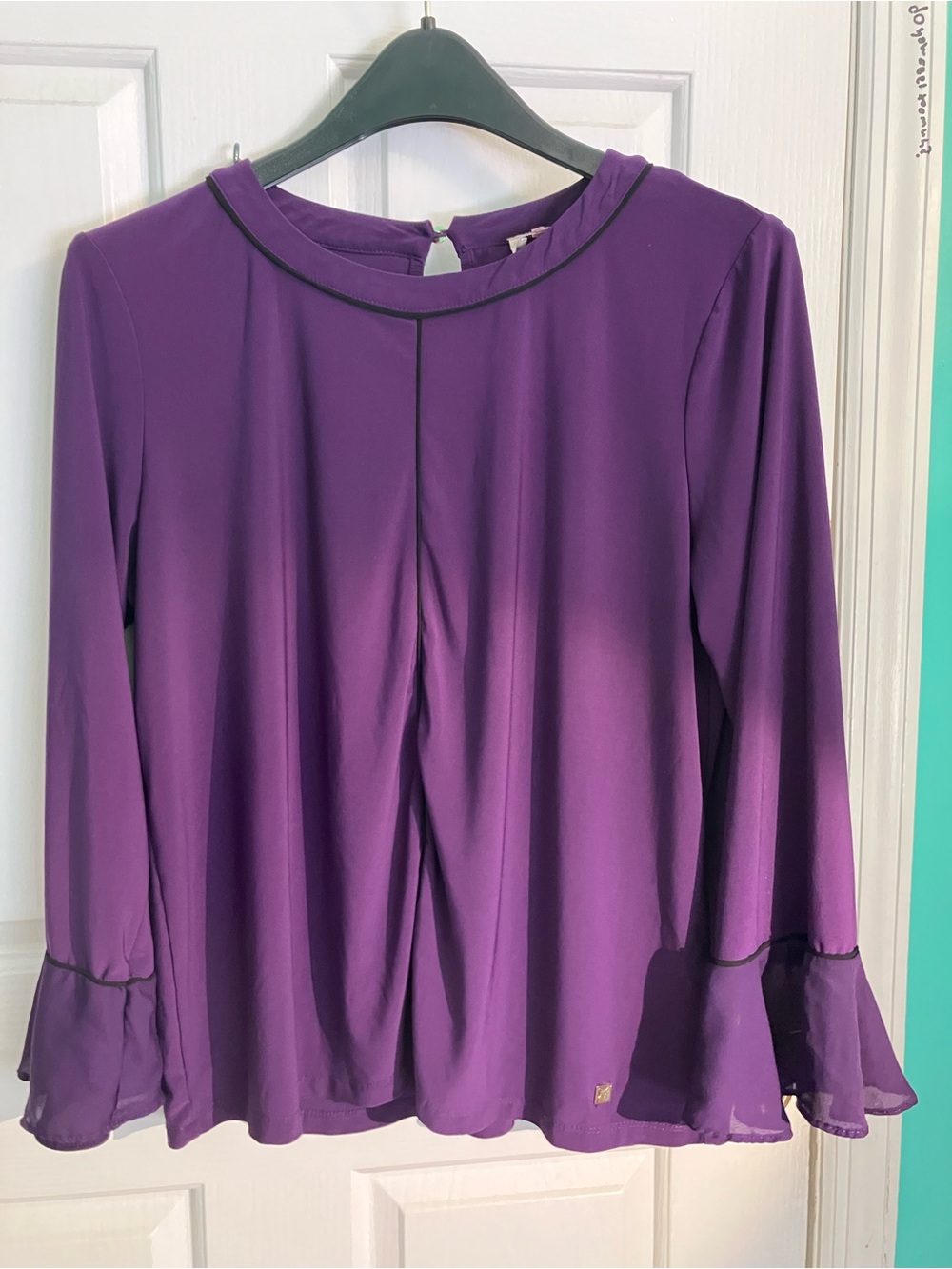 Anne Klein Purple Long Sleeve Ruffle Cuff Top